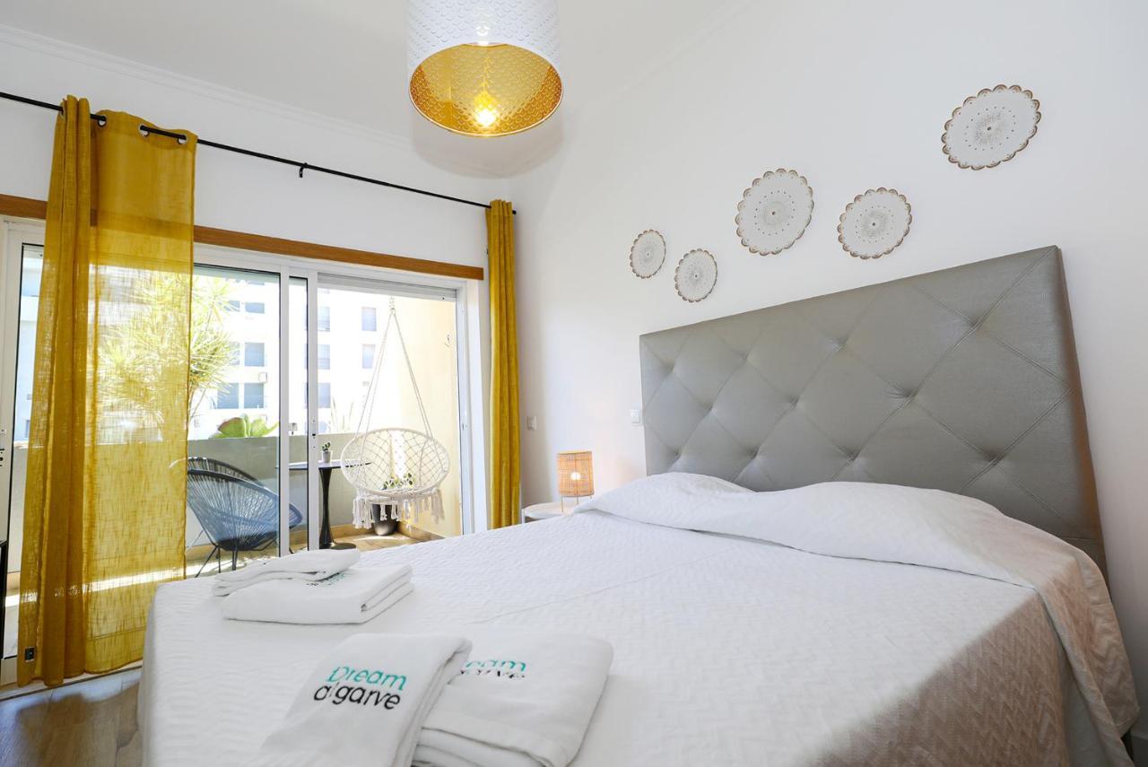 B11 - Beach Way Apartment ลากอส ภายนอก รูปภาพ