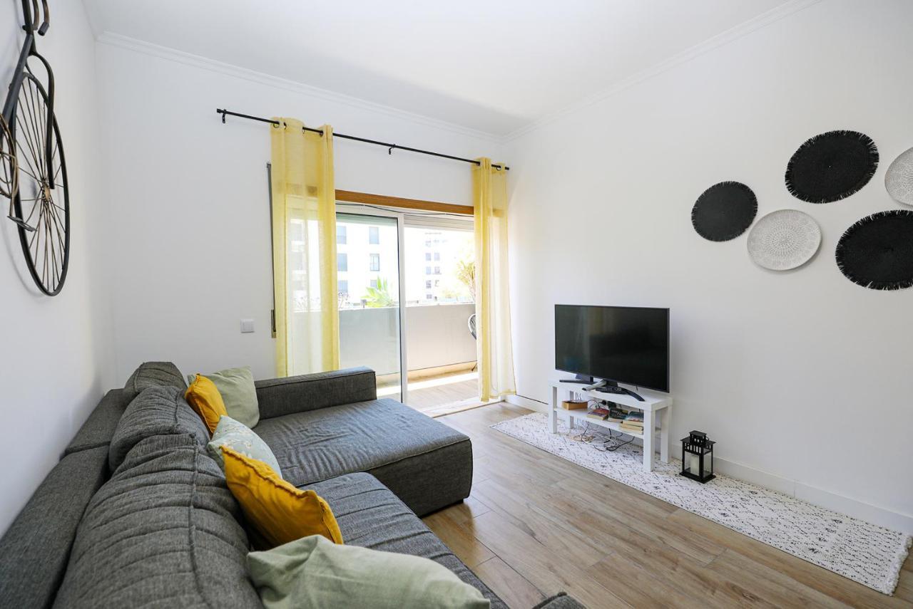 B11 - Beach Way Apartment ลากอส ภายนอก รูปภาพ