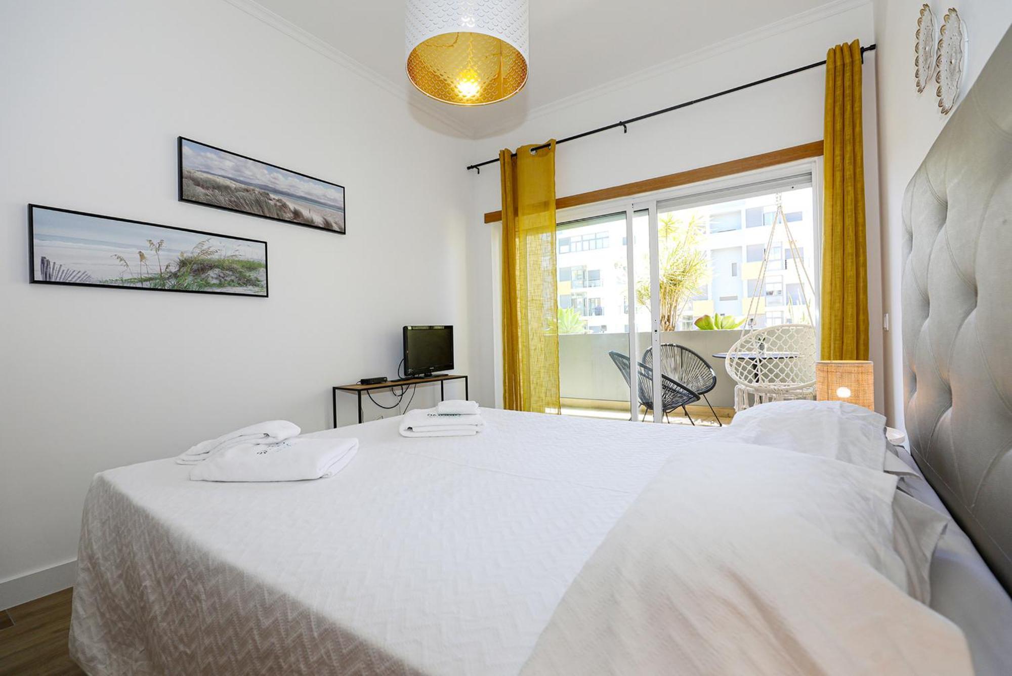 B11 - Beach Way Apartment ลากอส ภายนอก รูปภาพ