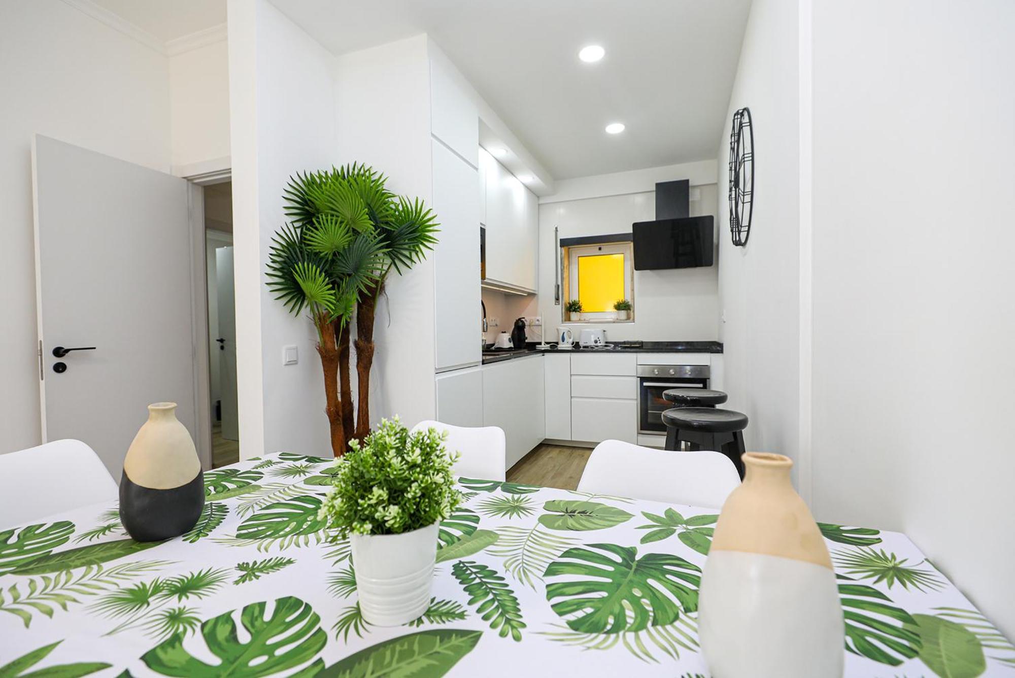 B11 - Beach Way Apartment ลากอส ภายนอก รูปภาพ