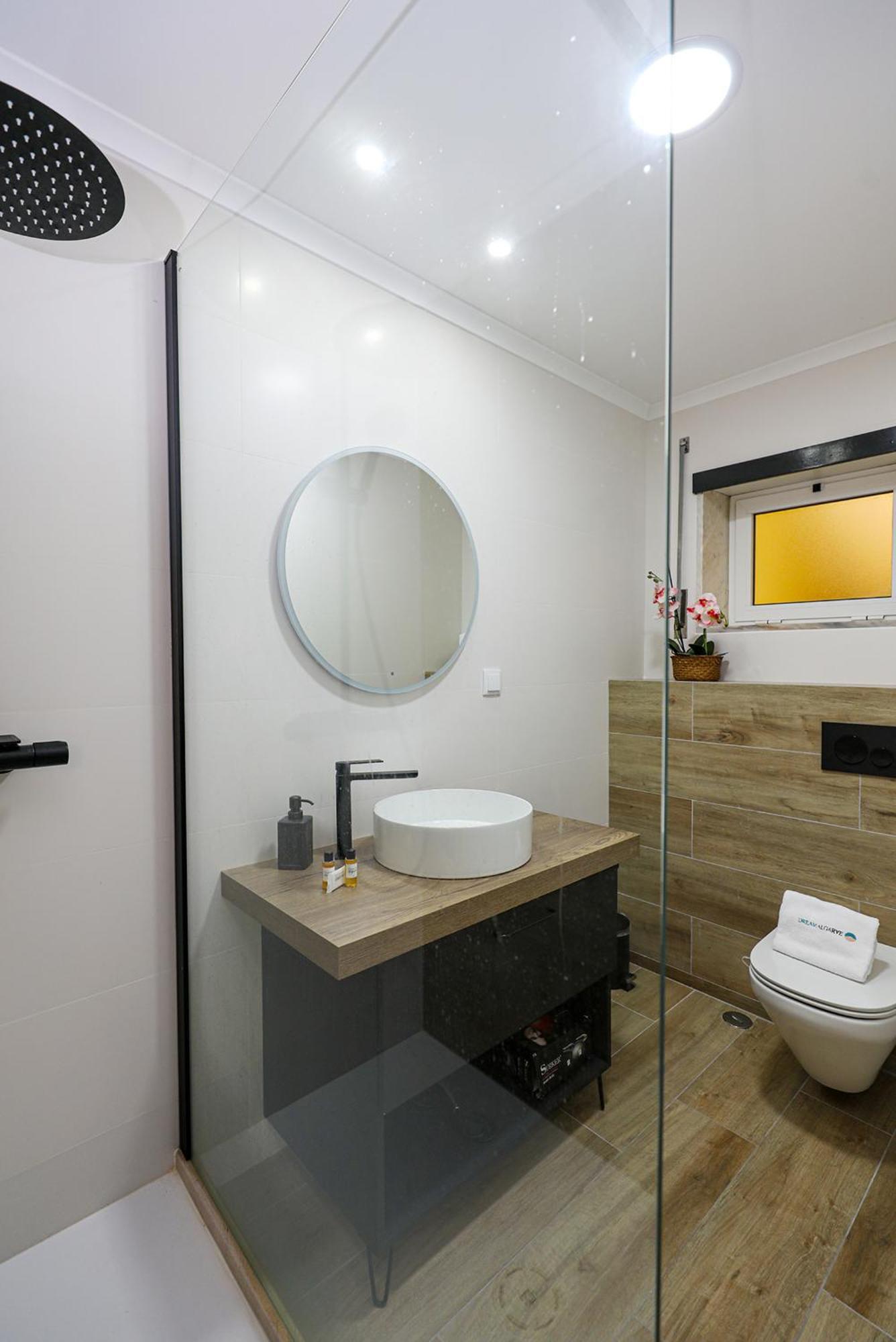 B11 - Beach Way Apartment ลากอส ภายนอก รูปภาพ